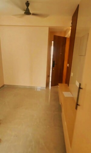 Room in 3 BHK Builder Floor at Signature Global City 81, Sector 81 – for Rent