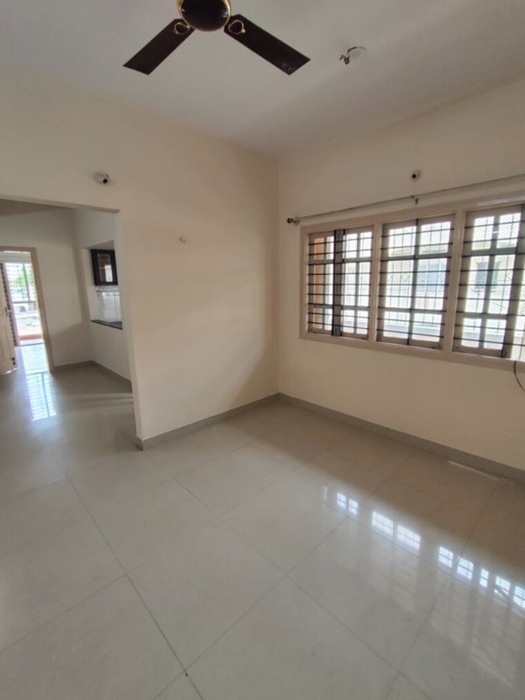 Room, koramangala 2 Bedroom 1000 Sq.Ft. Builder Floor In Koramangala Bangalore 10643091