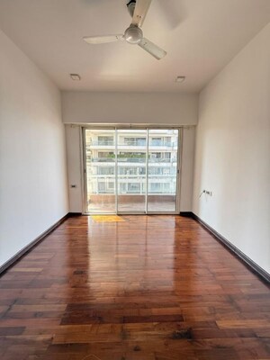 Room in 3 BHK Apartment at Omkar Alta Monte, Malad East – for Rent