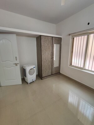 Room in 2 BHK Builder Floor at Koramangala – for Rent