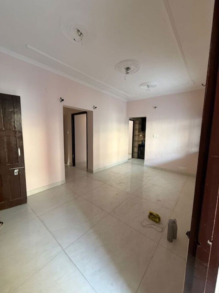 Room, sector 45c 2 Bedroom 850 Sq.Ft. Independent House In Sector 45c Chandigarh 10643108