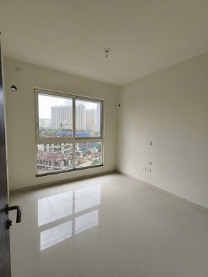 Room in 2 BHK Apartment at Velocity Hill Spring, Ghodbunder Road – for Rent