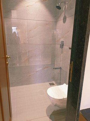 Bathroom in 3 BHK Apartment at Vedant Eminent, Akota – for Sale
