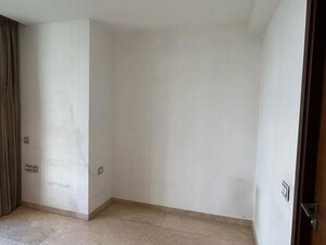 Room in 1 BHK Apartment at Mahavir Kalpavruksha, Ghodbunder Road – for Rent