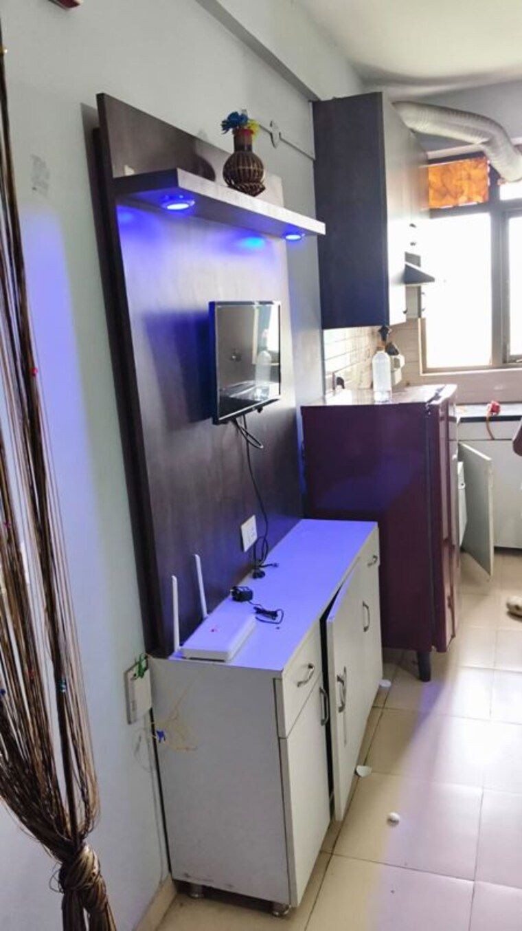 Team Area, auric-city-homes 1 Bedroom 350 Sq.Ft. Apartment In Sector 82 Faridabad 10643186