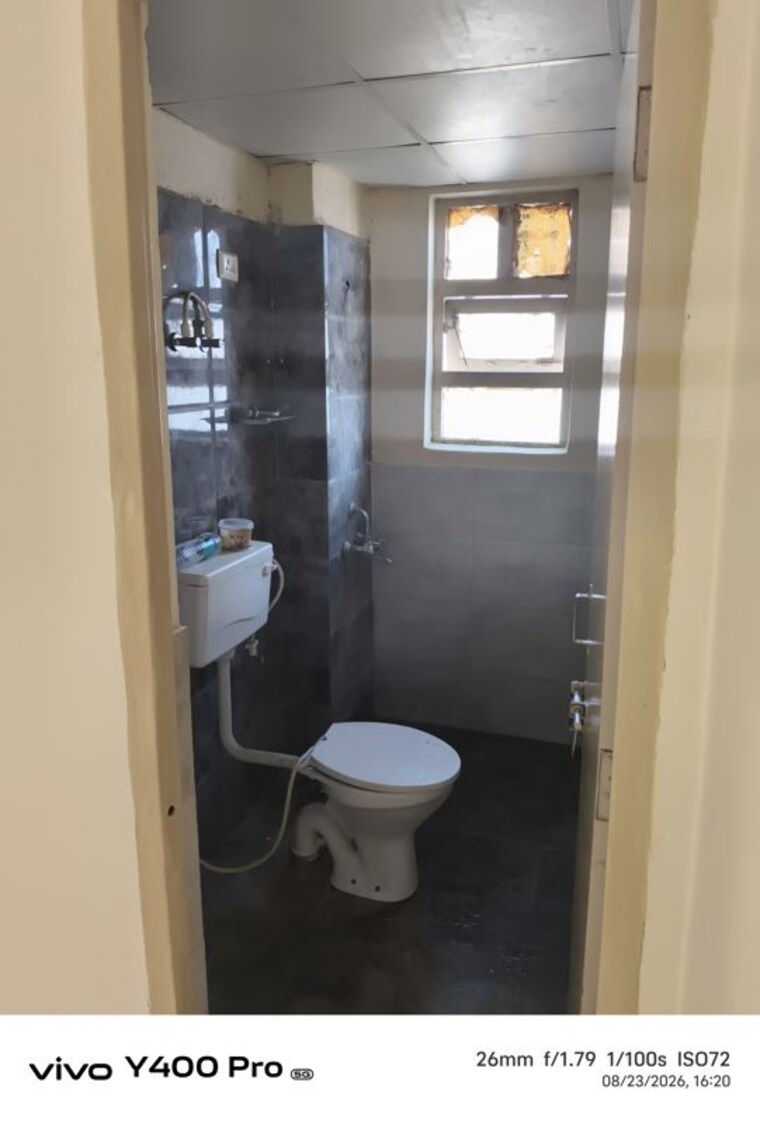 Bathroom, auric-city-homes 1 Bedroom 350 Sq.Ft. Apartment In Sector 82 Faridabad 10643200