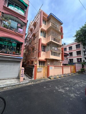 2 BHK Apartment For Sale in Naktala