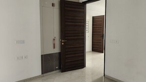 Bathroom in 3 BHK Apartment at Smart World Orchard, Sector 61 – for Rent
