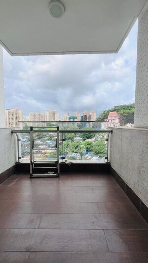 2 BHK Apartment For Rent in Shapoorji Pallonji Vicinia, Powai
