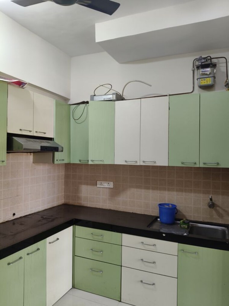 Kitchen, soham-tropical-lagoon 3 Bedroom 950 Sq.Ft. Apartment In Ghodbunder Road Thane 10643227
