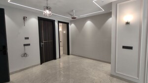 Room in 3 BHK Apartment at Anant Raj Estate Plots, Sector 63a – for Rent