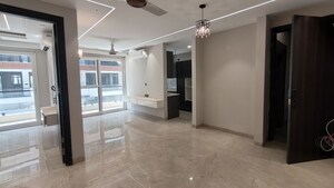 Room in 3 BHK Apartment at Anant Raj Estate Plots, Sector 63a – for Rent