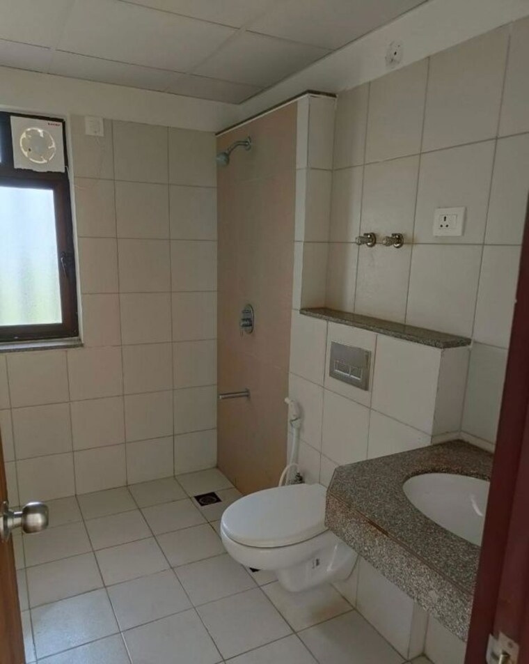 Bathroom, godrej-icon 2.5 Bedroom 1630 Sq.Ft. Apartment In Sector 88a Gurgaon 10643233