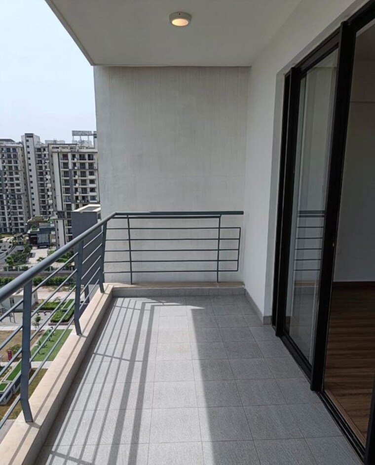 Balcony, godrej-icon 2.5 Bedroom 1630 Sq.Ft. Apartment In Sector 88a Gurgaon 10643233