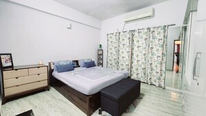 Bedroom in 3 BHK Builder Floor at Indiranagar – for Rent