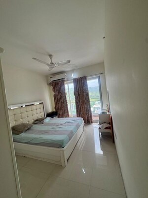 Building Lobby in 2 BHK Apartment at Paradise Sai World City Phase 2, New Panvel – for Rent