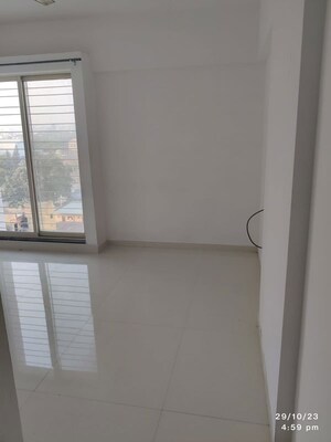 Room in 3 BHK Apartment at Wakad – for Sale