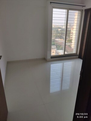 Room in 3 BHK Apartment at Wakad – for Sale