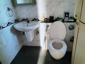 Bathroom in 1 BHK Apartment at K Raheja Raheja Residency, Malad East – for Rent