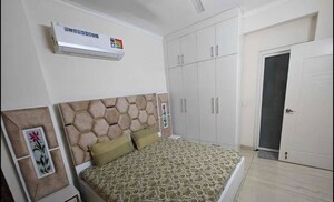 Bedroom in 3 BHK Apartment at Sunshine Enclave, Vip Road – for Rent