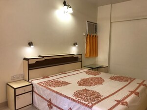 Bedroom in 2 BHK Apartment at Atlas Skywalker CHS, Andheri West – for Rent