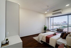 3 BHK Apartment For Rent in Bhoomi Tower Santacruz East, Santacruz East