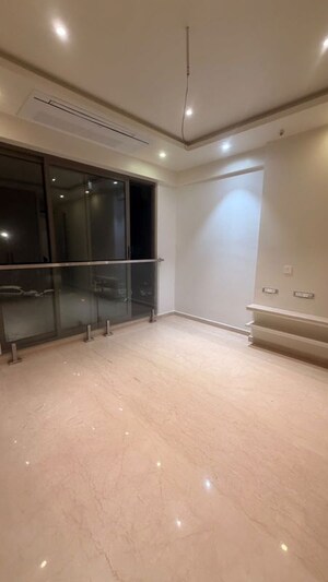 3 BHK Apartment For Rent in Marathon Monte South, Byculla West