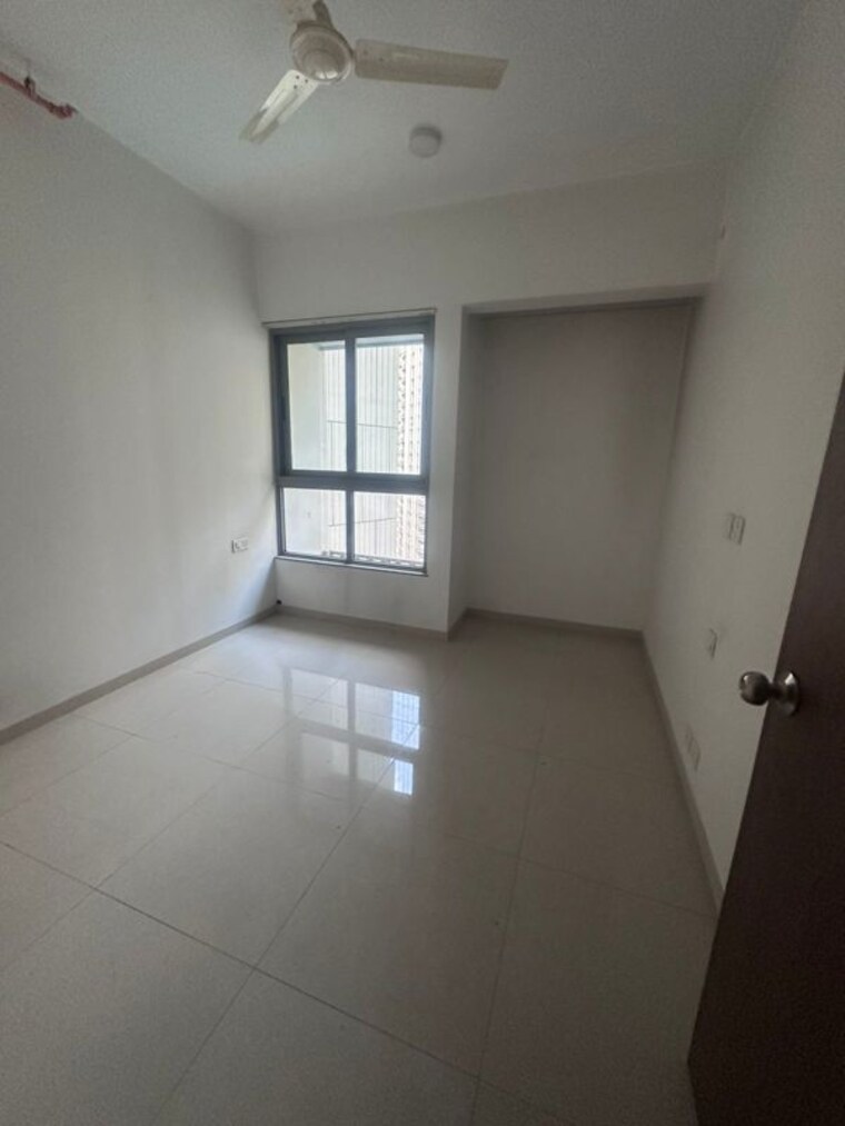 Room, dosti-tulip 2 Bedroom 661 Sq.Ft. Apartment In Balkum Pada Thane 10643386