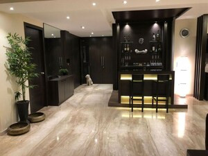 Living Room in 4 BHK Apartment at Imperial Heights Goregaon West, Goregaon West – for Rent