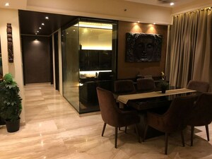 Living Room in 4 BHK Apartment at Imperial Heights Goregaon West, Goregaon West – for Rent