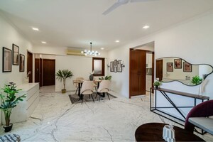 2 BHK Apartment For Rent in Panchsheel Apartment Santacruz East, Santacruz East