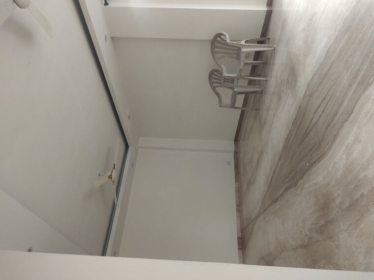 Laundry Area, east of kailash 4 Bedroom 2700 Sq.Ft. Builder Floor In East Of Kailash Delhi 10643426