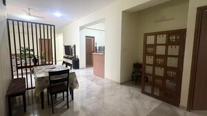 Bedroom in 4 BHK Apartment at Thaltej – for Rent
