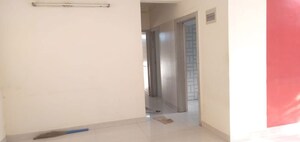 Room in 1 BHK Apartment at Gharonda CHS, Gokuldham Colony – for Rent