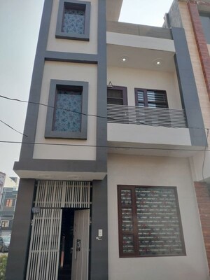 4 BHK Independent House For Sale in Sector 8