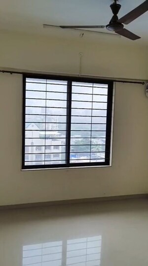 Bedroom in 2 BHK Apartment at Chembur – for Rent