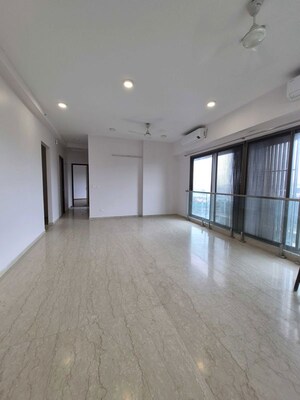 Room in 4 BHK Apartment at Adani Ten BKC, Bandra East – for Sale