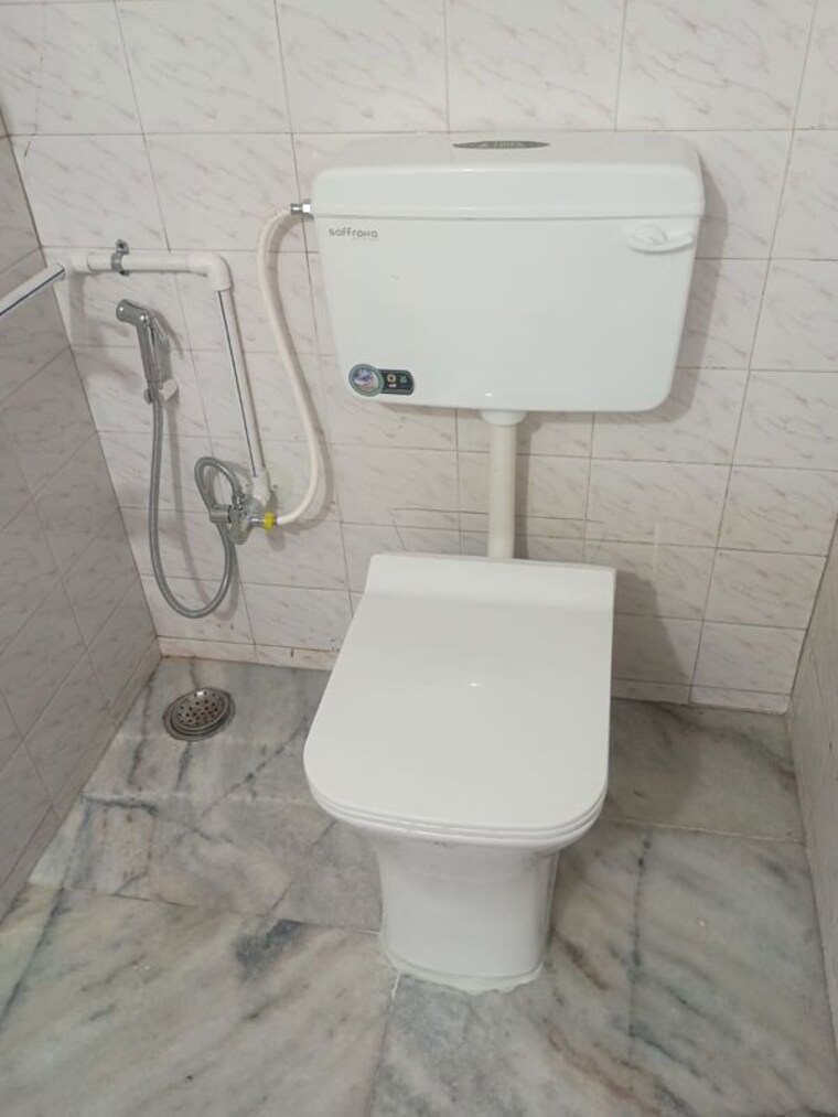 Bathroom, tirupati-regalia 1 Bedroom 560 Sq.Ft. Apartment In Vishrantwadi Pune 10643460