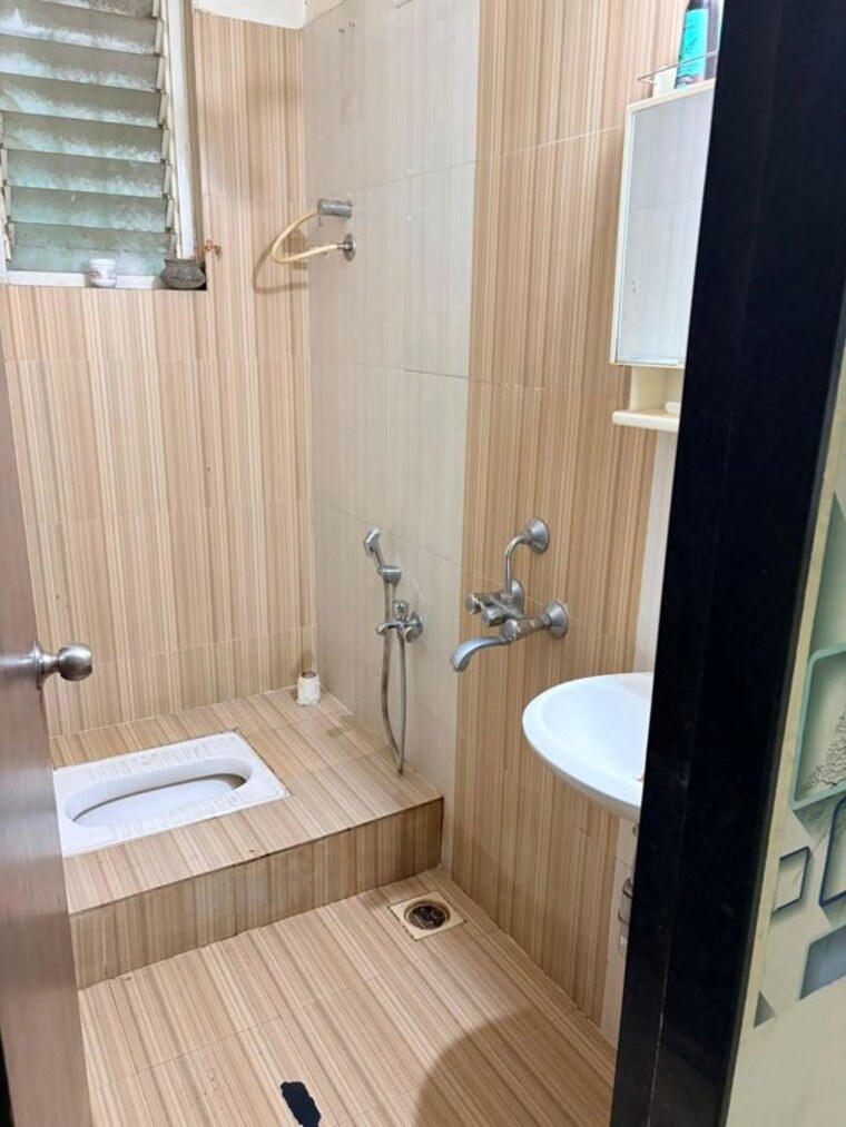 Bathroom, krisala-krisanta-skyline 2 Bedroom 760 Sq.Ft. Apartment In Dehu Road Pune 10628976