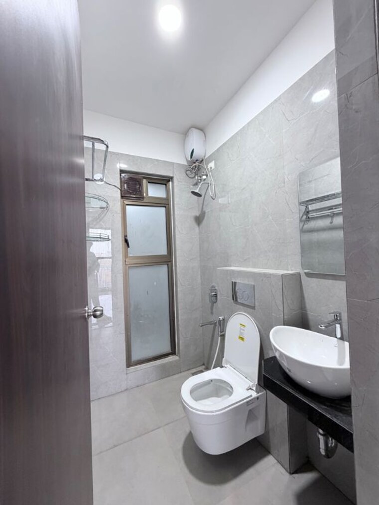 Bathroom, raymond-ten-x-habitat 1 Bedroom 420 Sq.Ft. Apartment In Pokhran Road No Two Thane 10643481