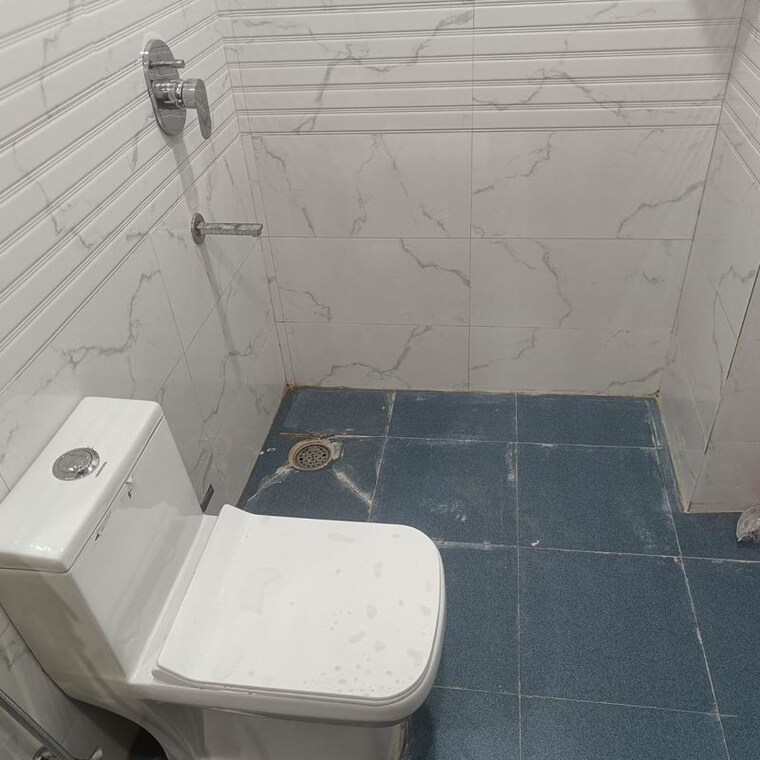 Bathroom, greenwood-city 1 RK 280 Sq.Ft. Builder Floor In Sector 40 Gurgaon 10643505