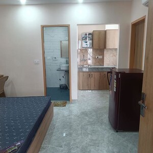 1 RK Builder Floor For Rent in Greenwood City, Sector 40