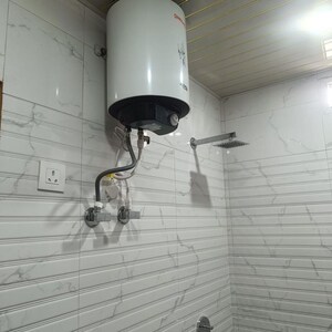 Bathroom in 1 RK Builder Floor at Greenwood City, Sector 40 – for Rent
