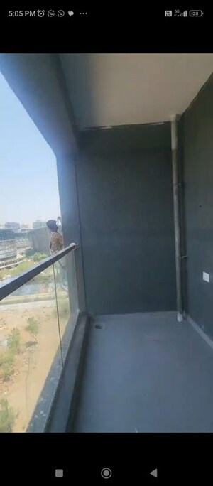 Furnished Amenities in 2 BHK Apartment at Zen Elite, Kharadi – for Sale