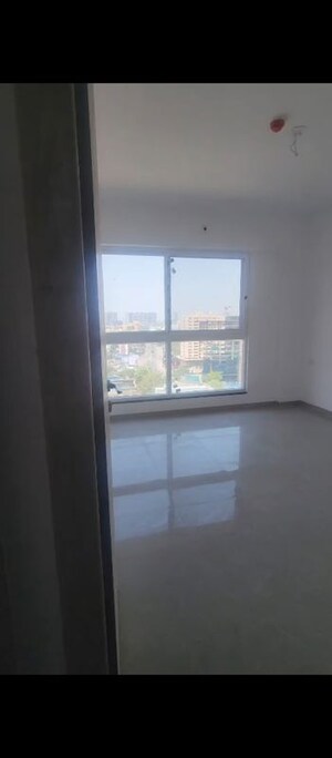 Room in 2 BHK Apartment at Zen Elite, Kharadi – for Sale