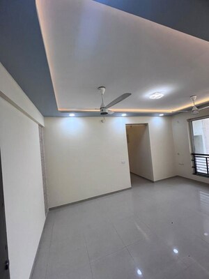 Room in 1 BHK Apartment at DB Parkwoods, Kasarvadavali – for Sale