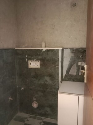 Furnished Amenities in 3 BHK Apartment at ATS Triumph, Sector 104 – for Sale