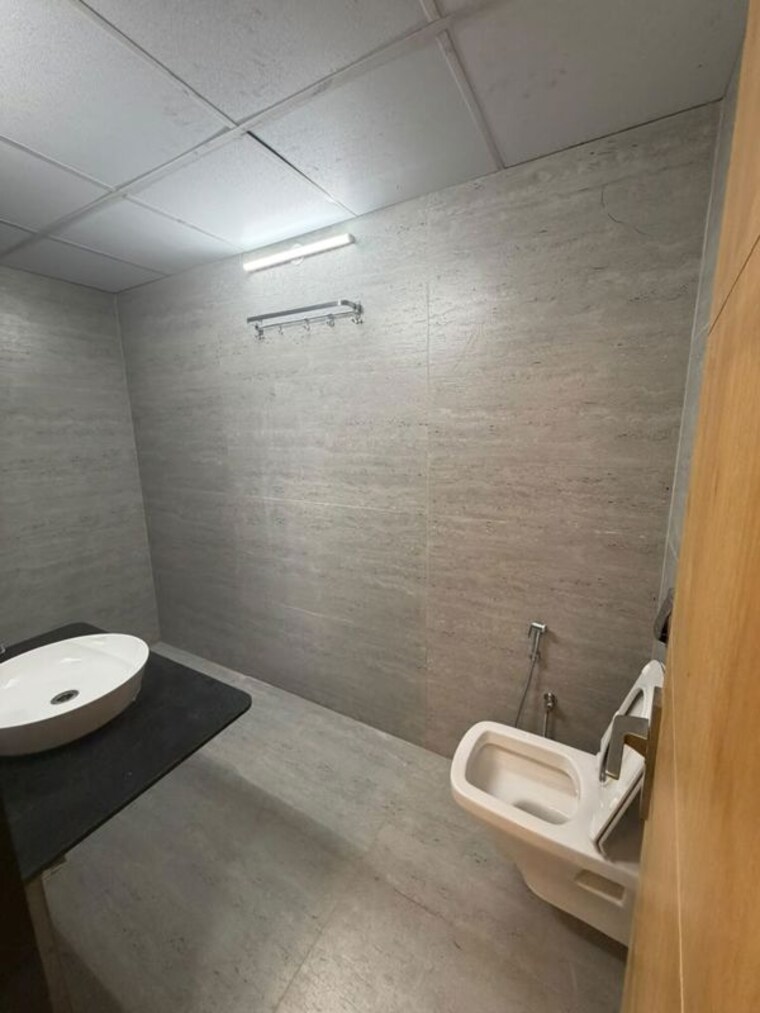 Bathroom, asbl-spectra 3 Bedroom 2220 Sq.Ft. Apartment In Financial District Hyderabad 10643533
