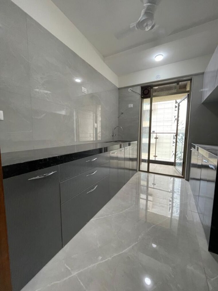 Kitchen, hubtown-seasons 3 Bedroom 1050 Sq.Ft. Apartment In Chembur Mumbai 10640539