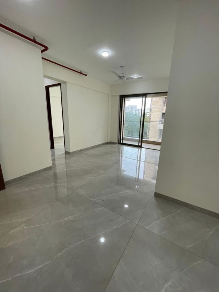 Room, hubtown-seasons 3 Bedroom 1050 Sq.Ft. Apartment In Chembur Mumbai 10640539